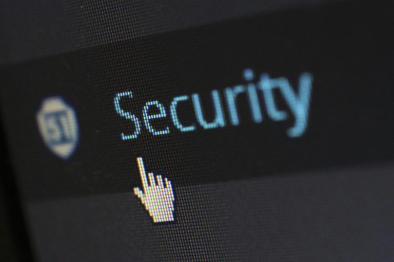 Entreprise assurée contre les cyber-risques