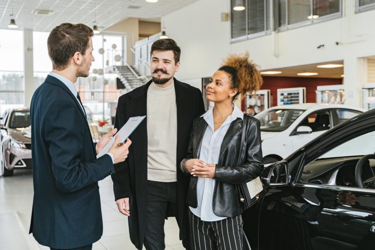Achat d'une nouvelle voiture, et qui devrait subir le nouveau calcul de TMC en Wallonie, en 2025